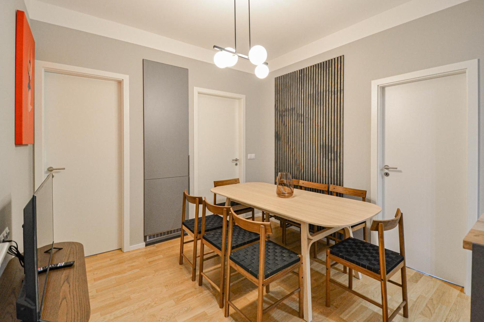 Apartment Japanese Design 3bdr In A Vibrant Area *
